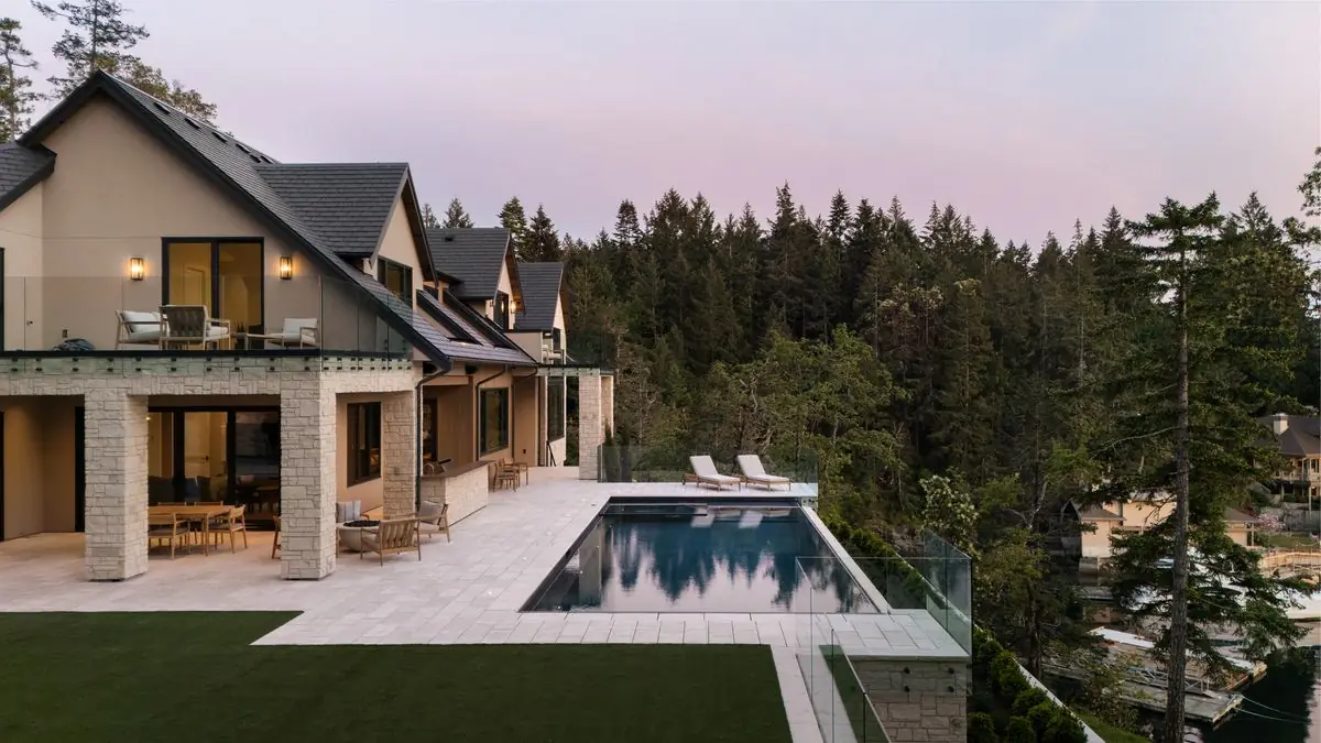 Back of the house and the pool at dusk